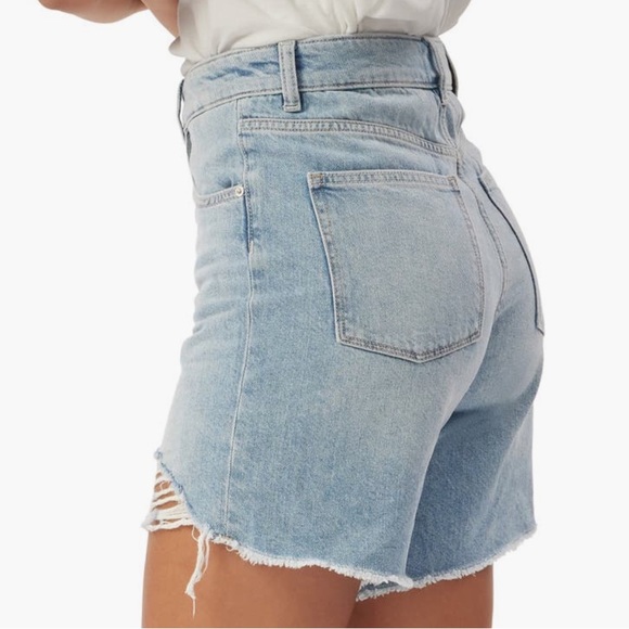 NEW DL1961 Emilie Ripped High Waisted Frey Hem Denim Shorts - Picture 3 of 4